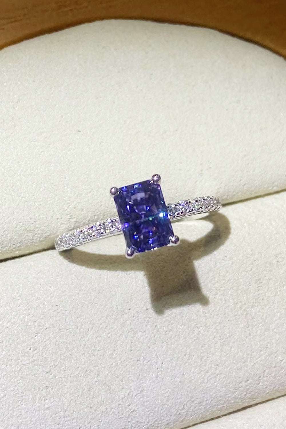 1 Carat Moissanite 925 Sterling Silver Rectangle Ring in Blue - Extrinsic Beauty