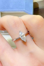 2 Carat Moissanite 925 Sterling Silver Ring - Extrinsic Beauty