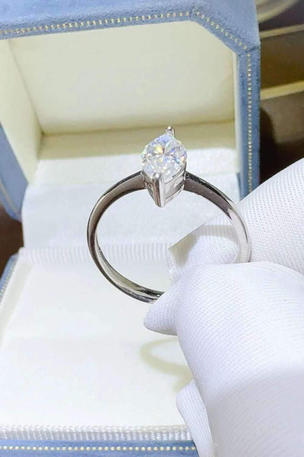2 Carat Moissanite 925 Sterling Silver Ring - Extrinsic Beauty