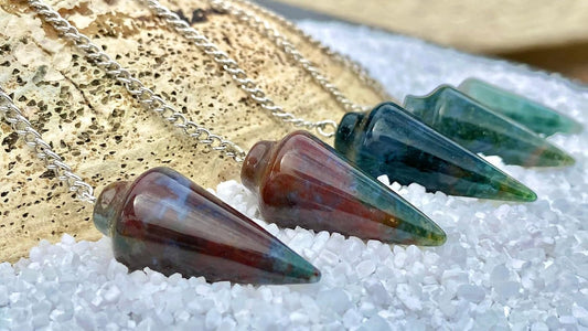 Extrinsic Beauty Moss Agate Natural Gemstone Smooth Conical Crystal Pendulum with Charm, Nickle Free Chain, Reiki Meditation Dowsing Tool.