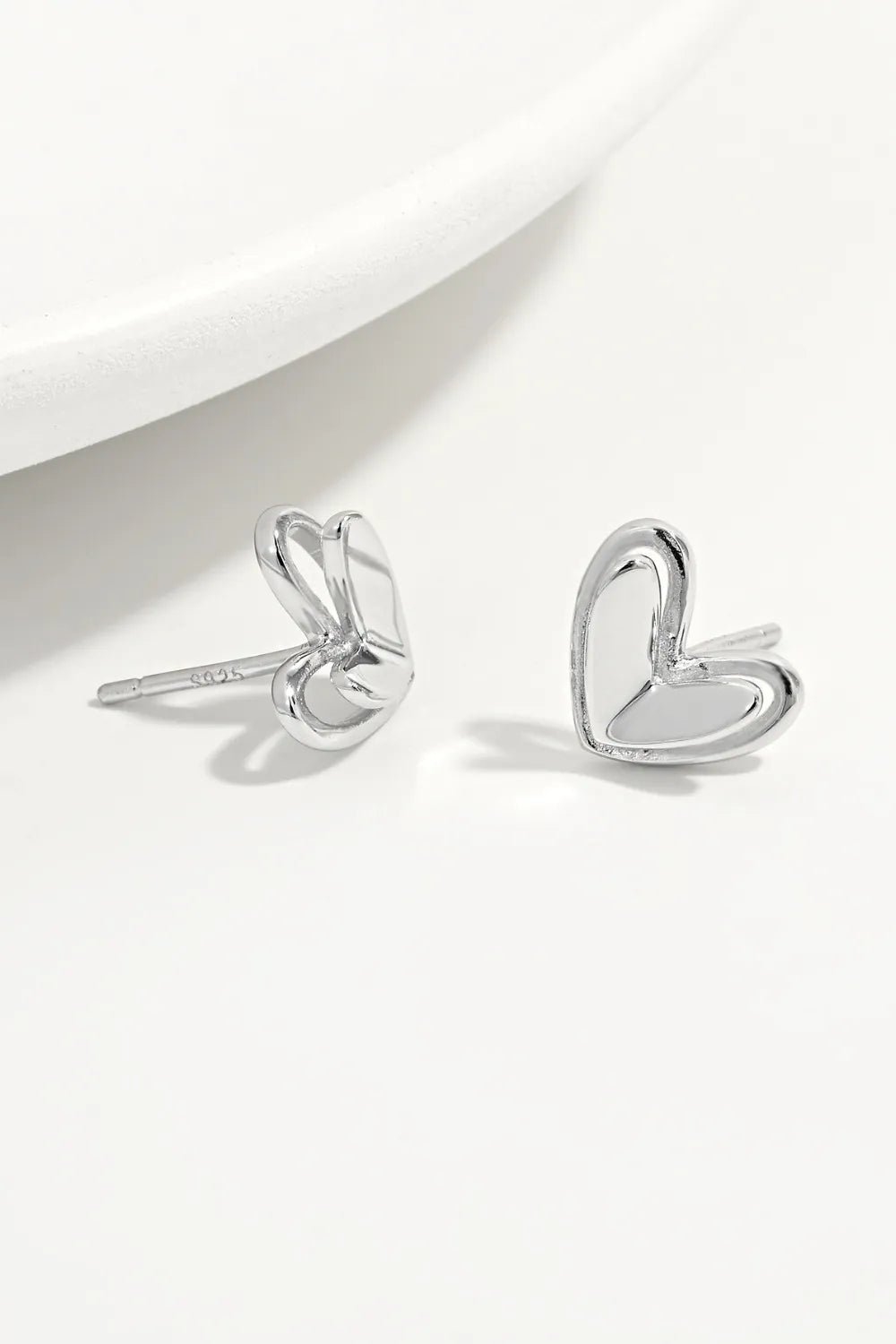 925 Sterling Silver Heart Stud Earrings - Extrinsic Beauty