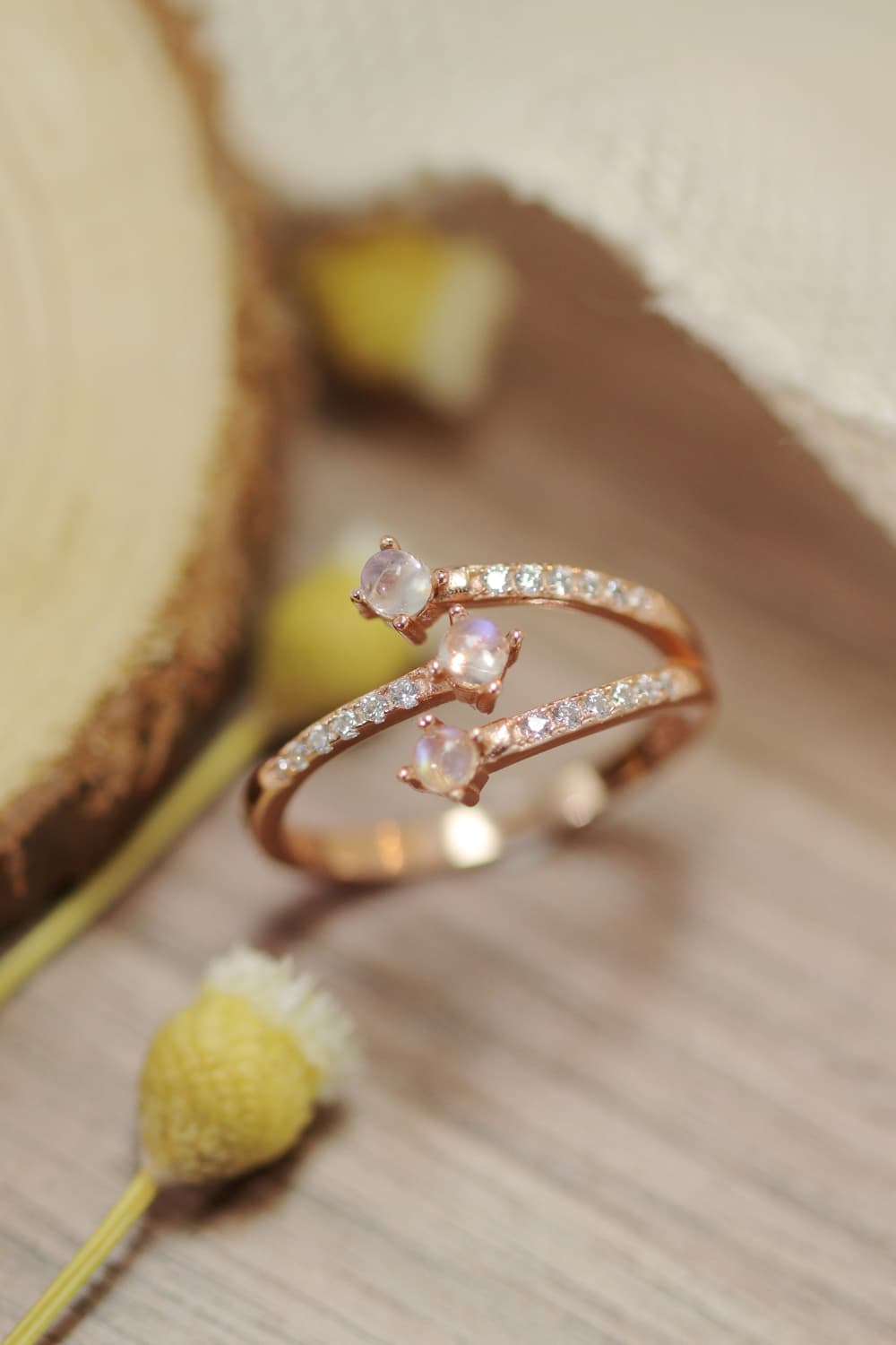 High Quality Natural Moonstone 925 Sterling Silver Ring - Extrinsic Beauty