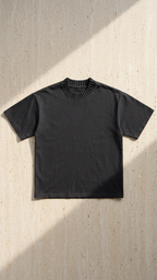 Black heavyweight knitted crew-neck t-shirt, short sleeves
