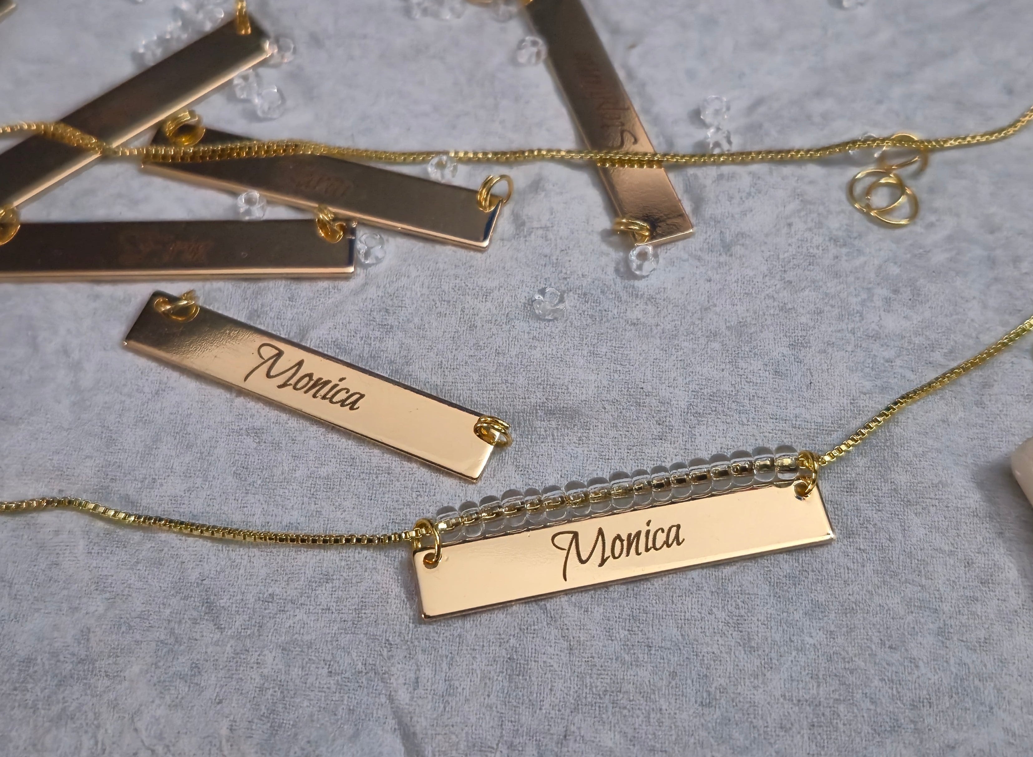 Custom name engraved 18k gold fuchsia beaded necklace